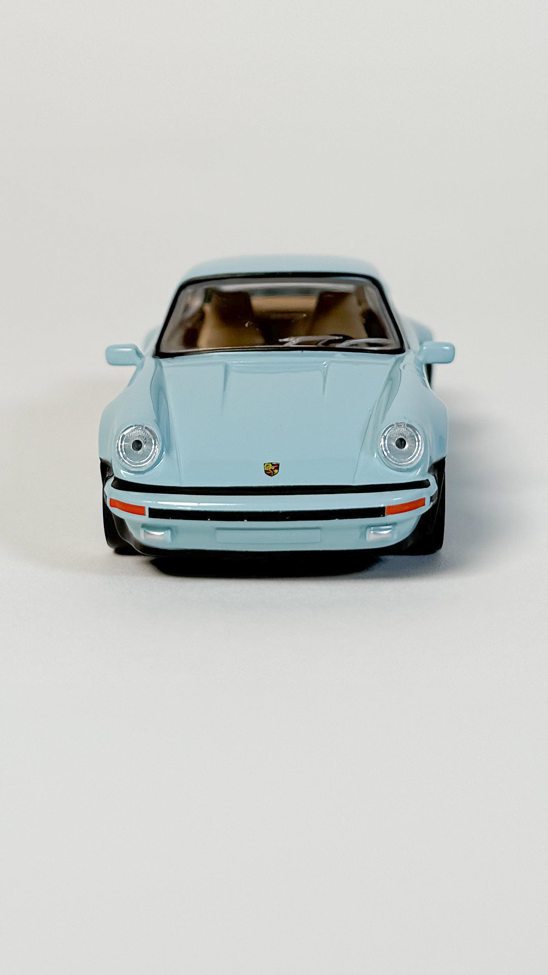 Porsche 911 Turbo 1:43
