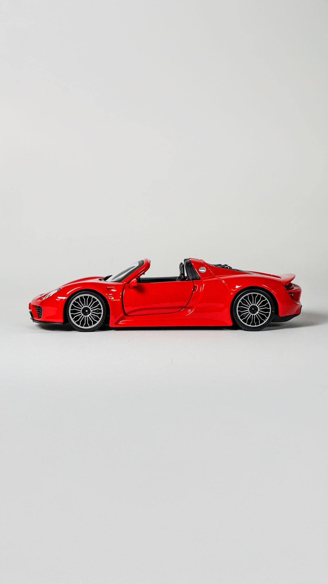 Bburago Porsche 918 Spyder 1:24