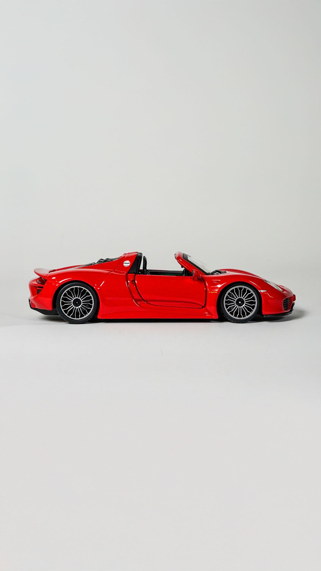 Bburago Porsche 918 Spyder 1:24