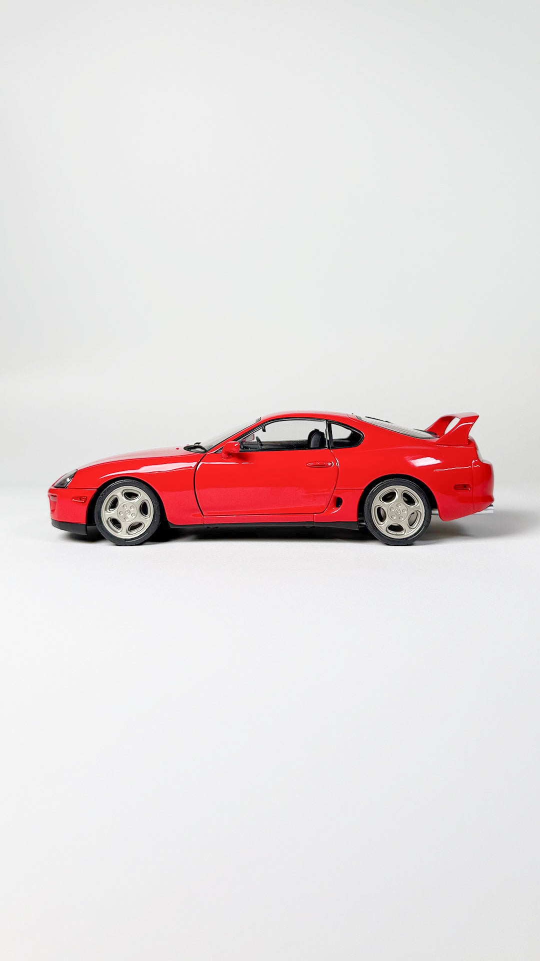 Toyota Supra MK4 Rød 1:18