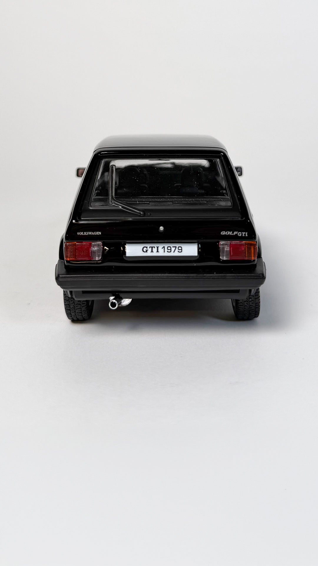 Volkswagen Golf MK1 1979 1:24 Sort