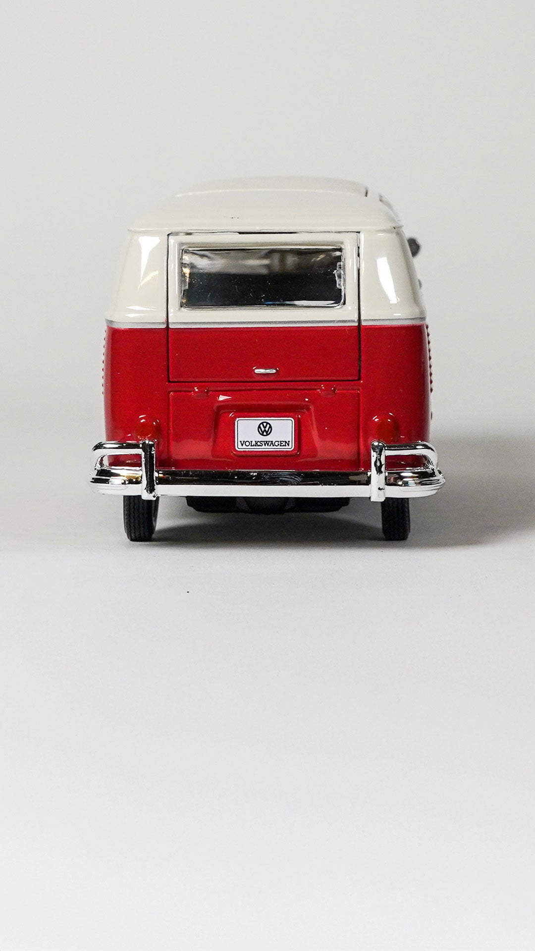 Maisto Volkswagen T1 Samba 1:25
