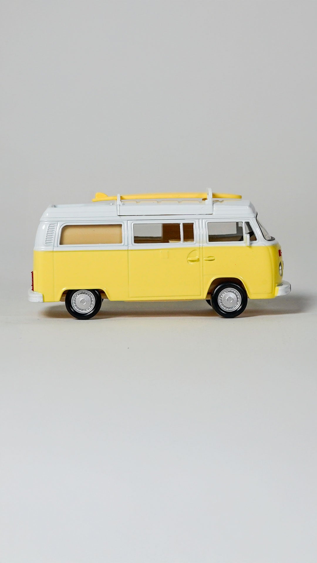Volkswagen T2 Camper Gul 1:43