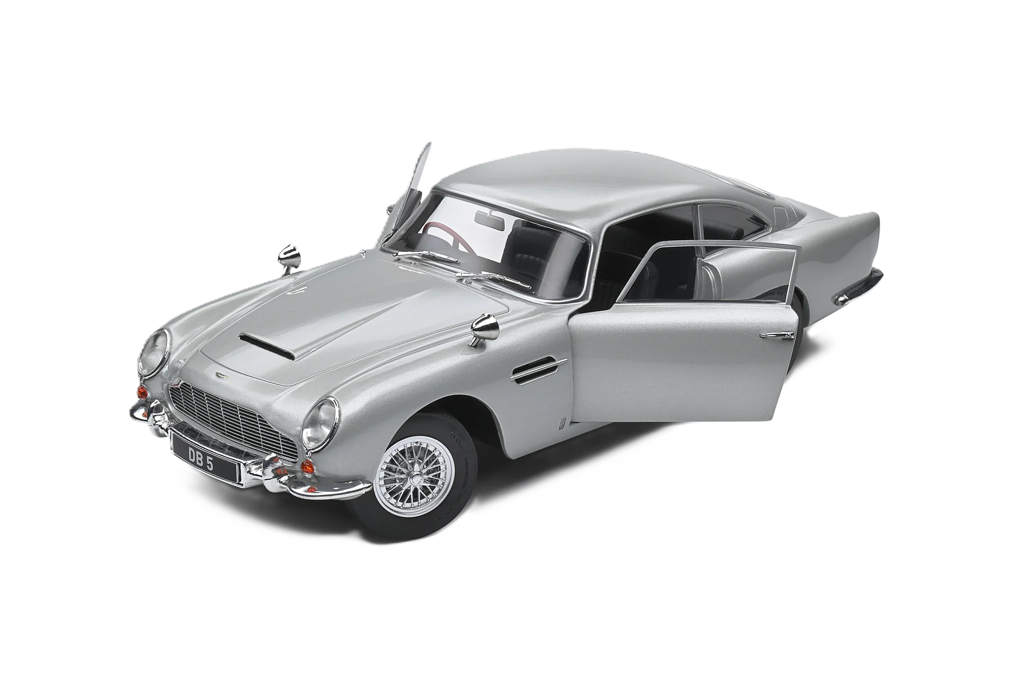 Aston Martin DB5 1964 Silver Birch 1:18 modelbil fra Solido med klassisk design