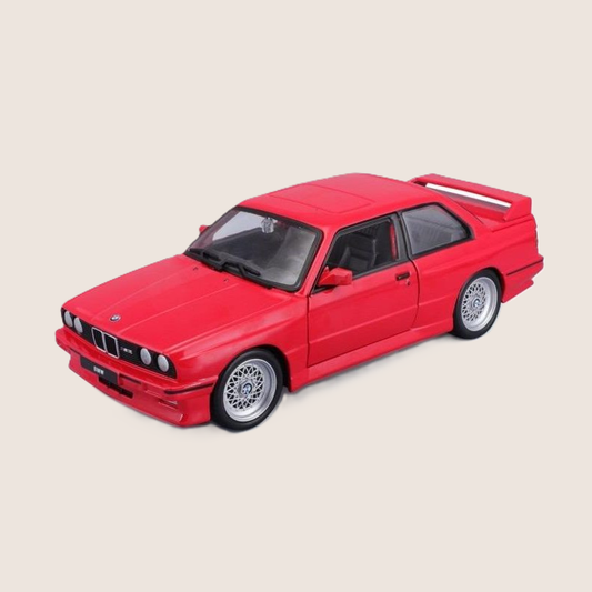Bburago BMW M3 E30 1988 1:24 bilmodel i rød med detaljeret design og realistiske detaljer
