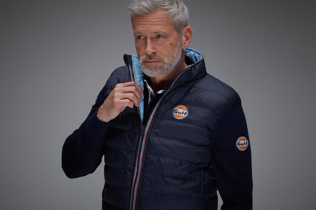 Gulf Wendeweste Blue fra GrandPrix Originals – vendbar vest med Gulf-farver og motorsportinspireret design