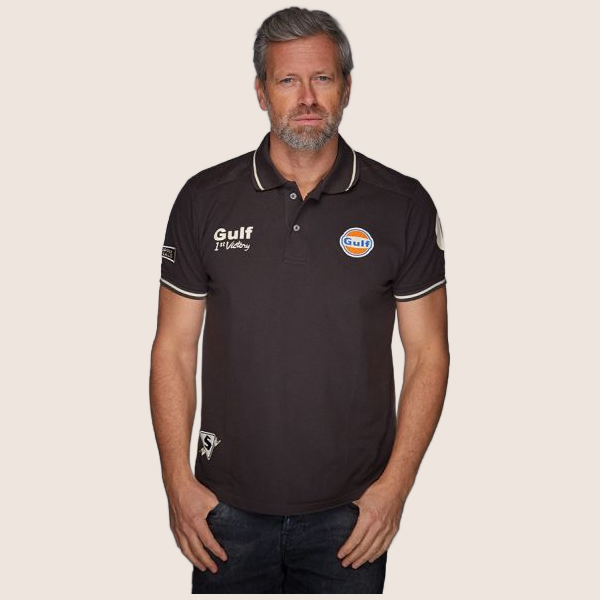 GULF Vintage Polo Anthrazit – Gulf vintage polo i antracit, inspireret af klassisk motorsportshistorie