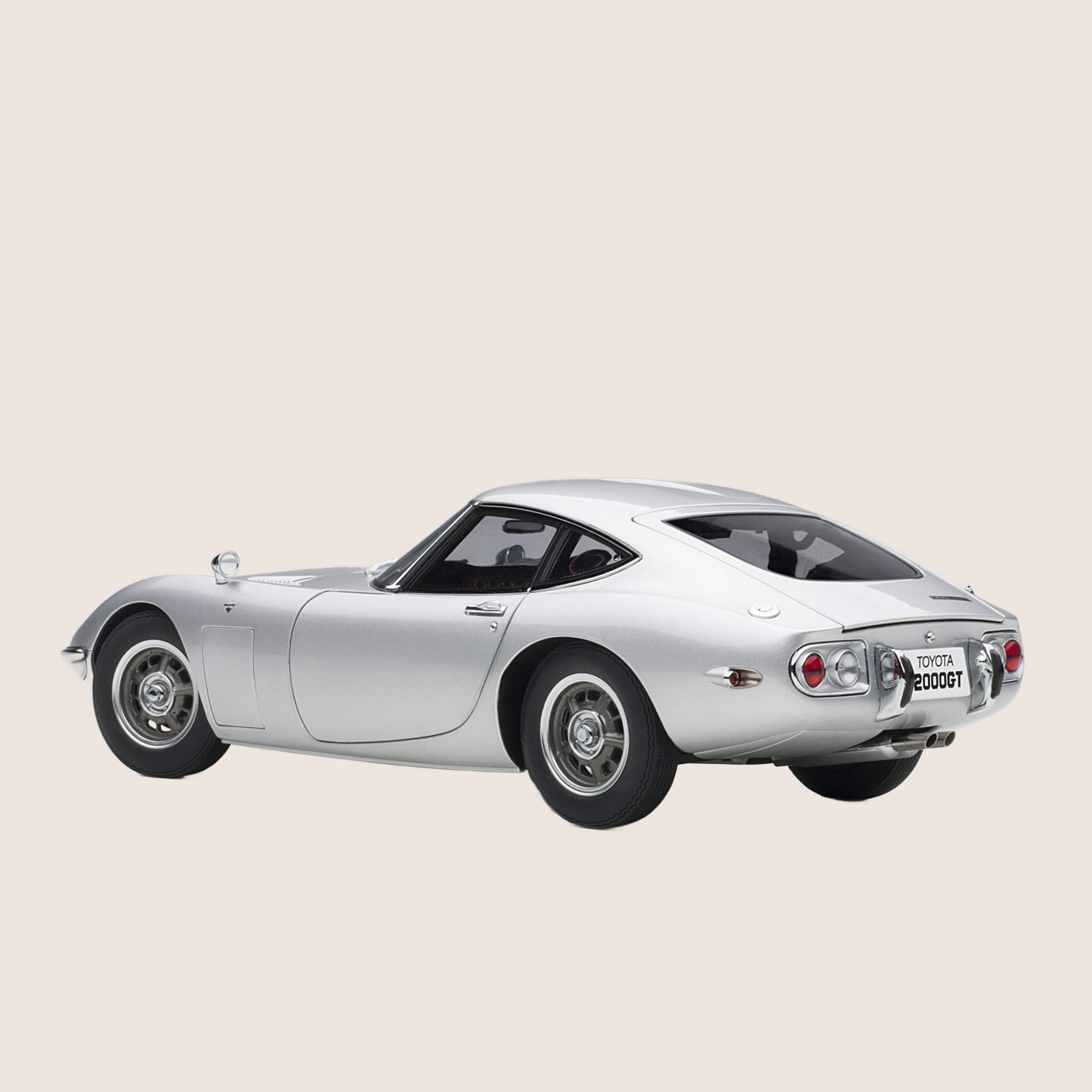 Toyota 2000GT AutoArt