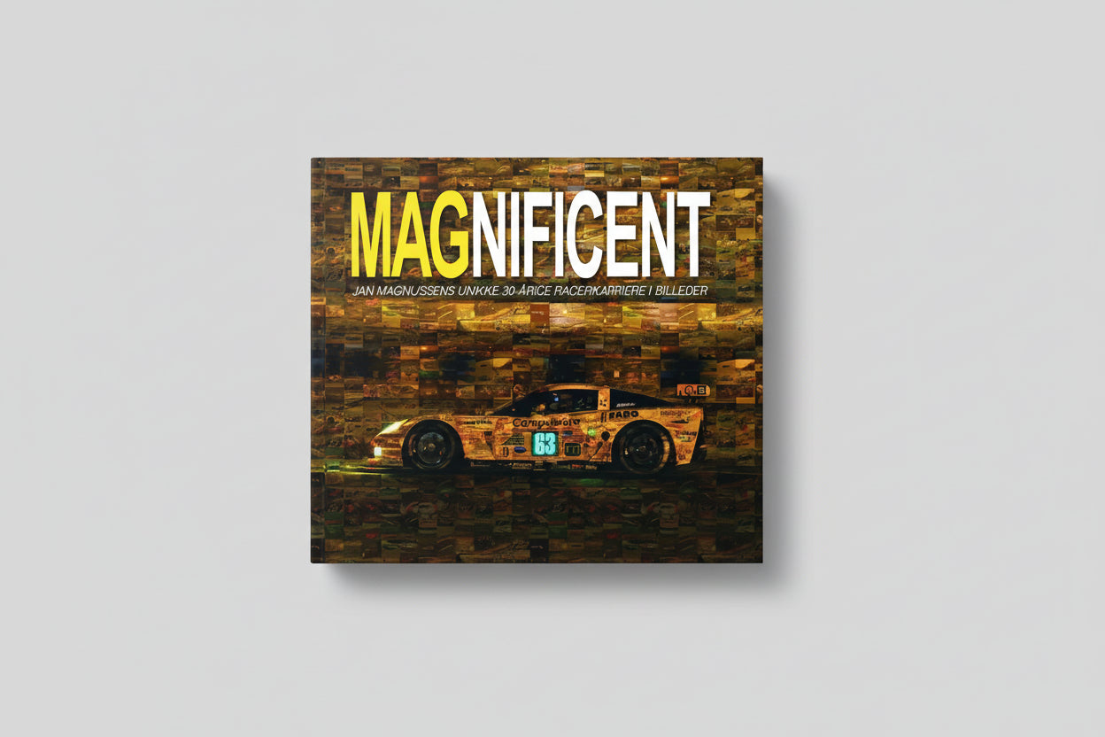 Magnificent - Jan Magnussen - Nils Finderup - Bog – En spændende biografi om racerkøreren Jan Magnussen, skrevet af Nils Finderup. Bogen dykker ned i Magnussens karriere fra karting til Le Mans og Formel 1. Perfekt til motorsportsfans.