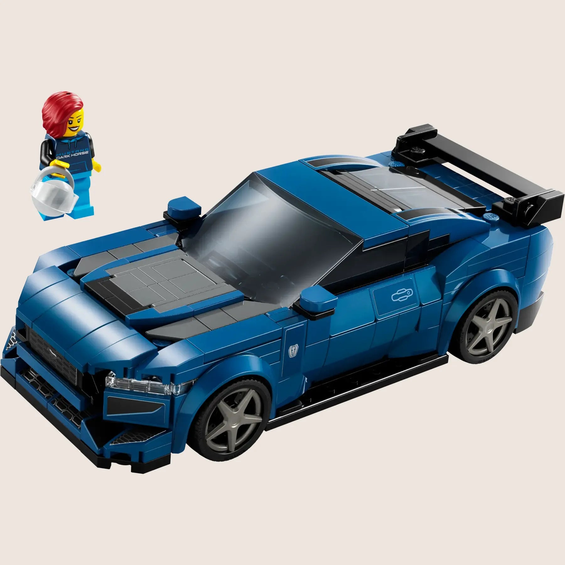 Ford Mustang Dark Horse – LEGO model af den kraftfulde Ford Mustang Dark Horse.