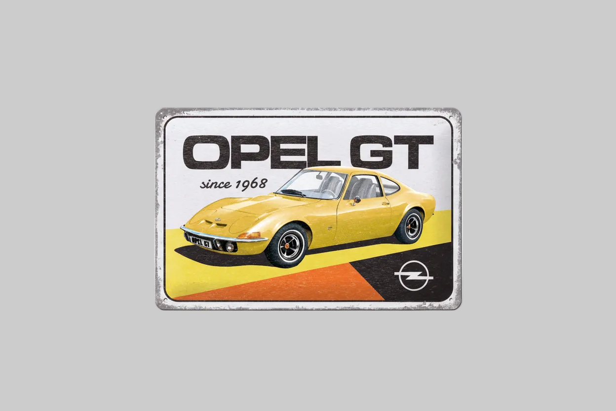 Nostalgic-Art Opel GT Skilt – Vintage metalplade med motiv af den klassiske Opel GT. Perfekt til garagen, værkstedet eller samlingen af bilentusiasten.