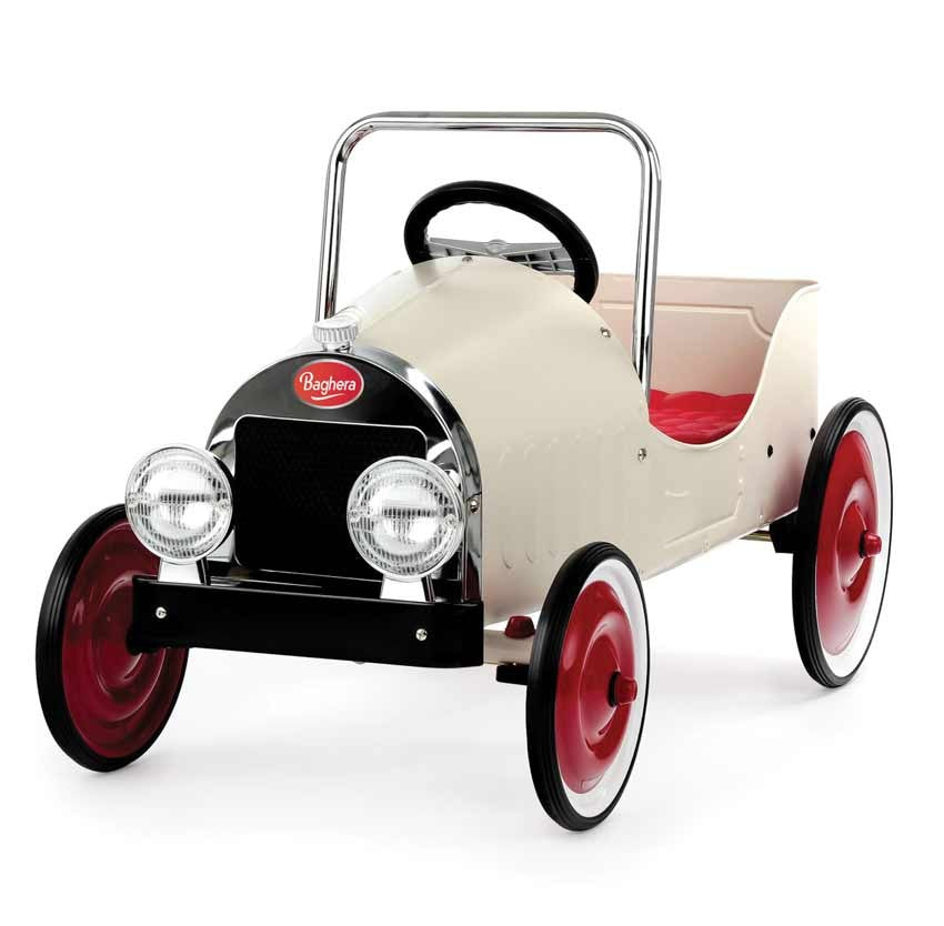 Baghera Classic Pedalcar – tidløs pedalbil med retro look og robust metalstel, ideel til fantasifuld leg og små racerkørere.