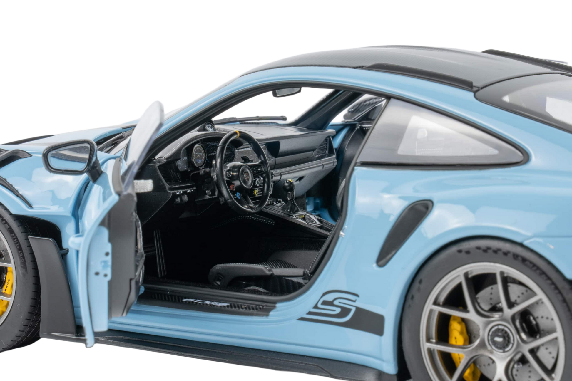Porsche 911 GT3 RS 2022 1:12 model i Weissach Light Blue fra Norev med detaljeret karrosseri og realistisk interiør