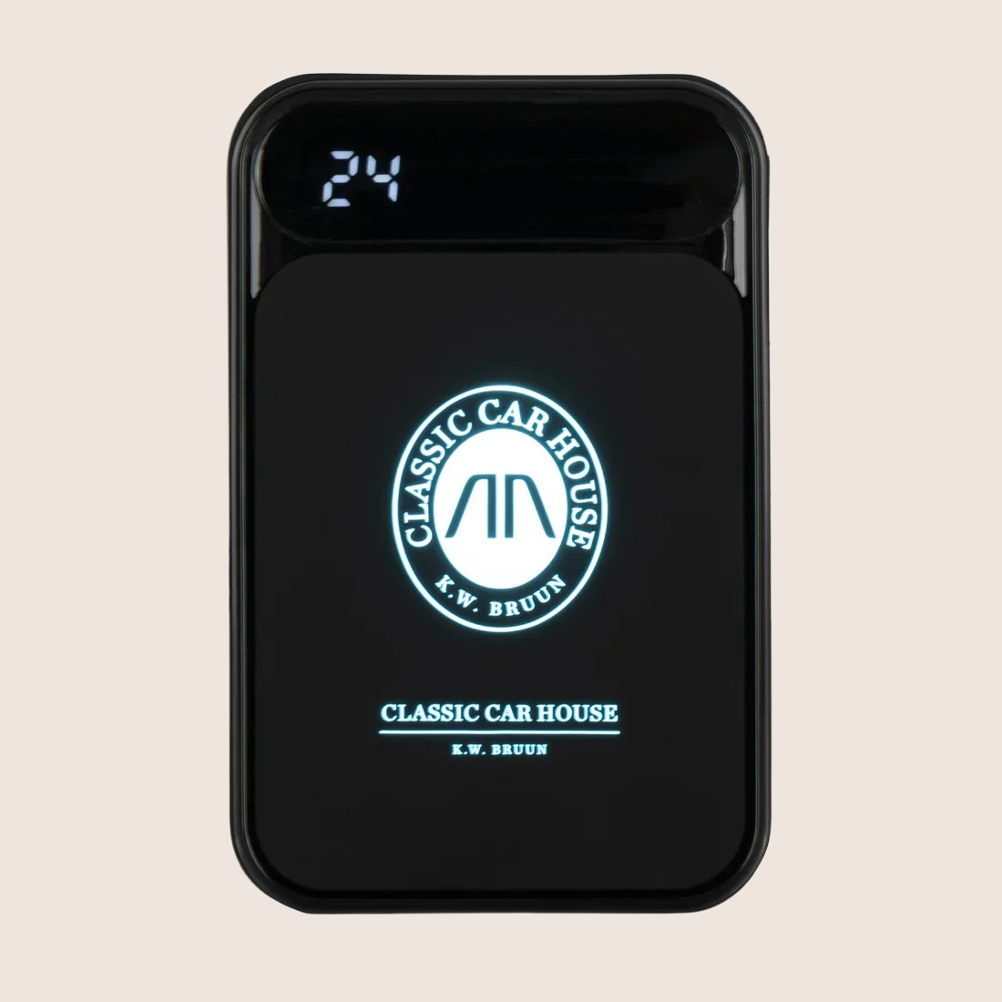 Powerbank M. Light CCH - Convenient powerbank with built-in light, perfect for charging and use on the go.