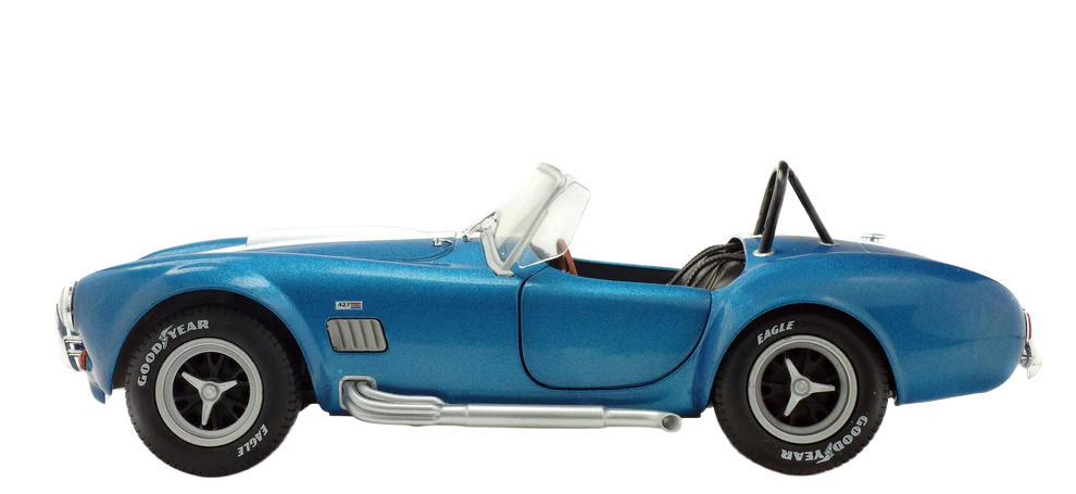 Solido Shelby Cobra 427 MKII 1965 1:18 – Detaljeret diecast-model af den klassiske Shelby Cobra 427 MKII fra 1965 i skala 1:18. Udført i metal, med åbne døre, justerbare forhjul, sidespejle og autentisk design – ideal for bilentusiaster og samlere.