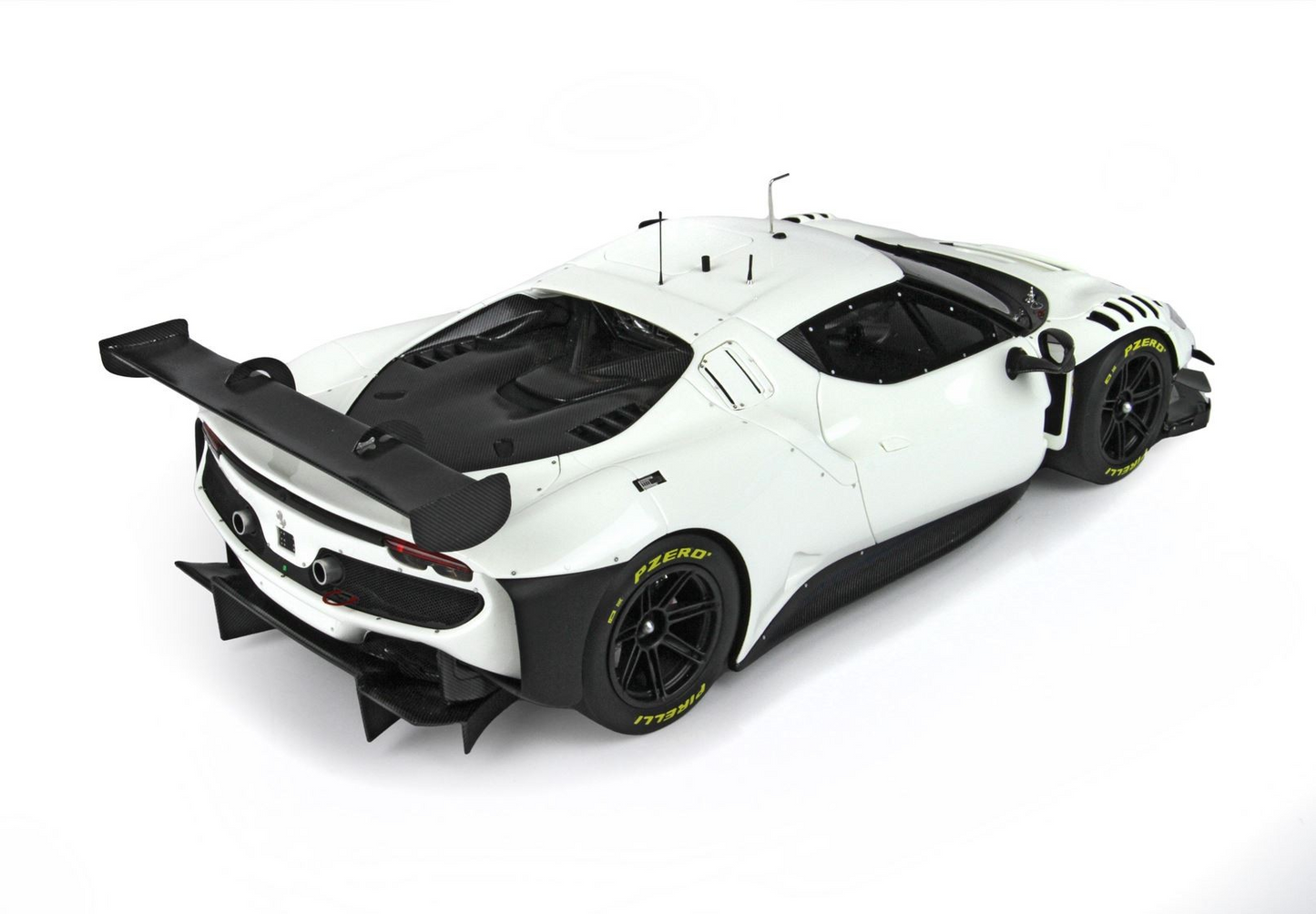 1:18 Ferrari 296 GT3 2022 Avus White BBR